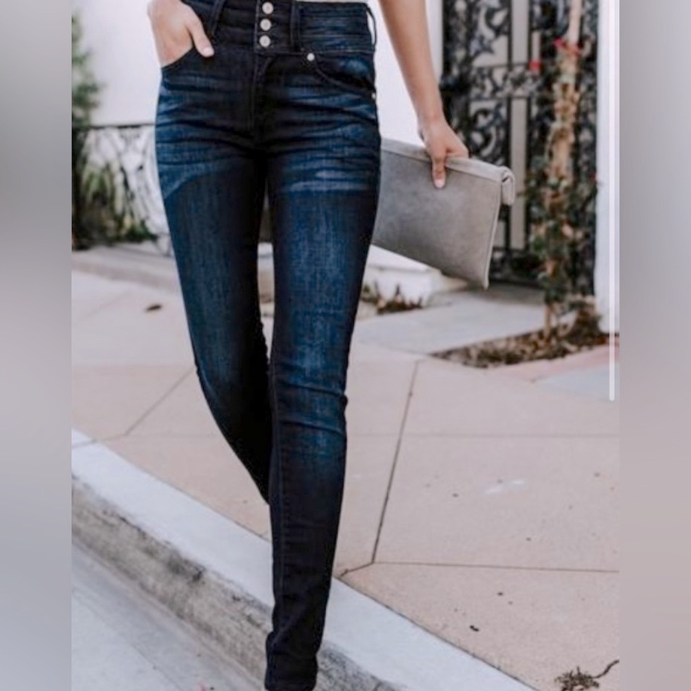 VICI x KanCan High-Rise Triple button Skinny jeans size 24